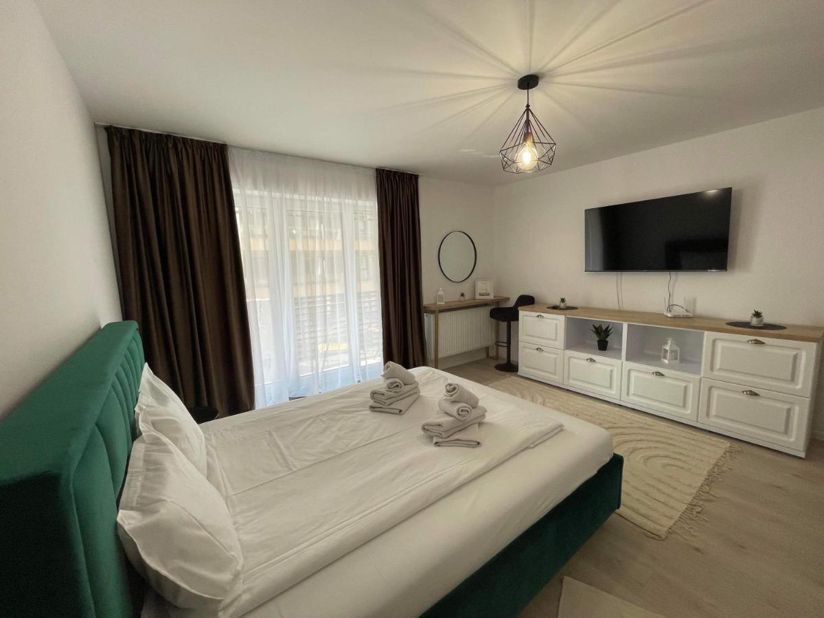 Qualisapartmentbv Apartment