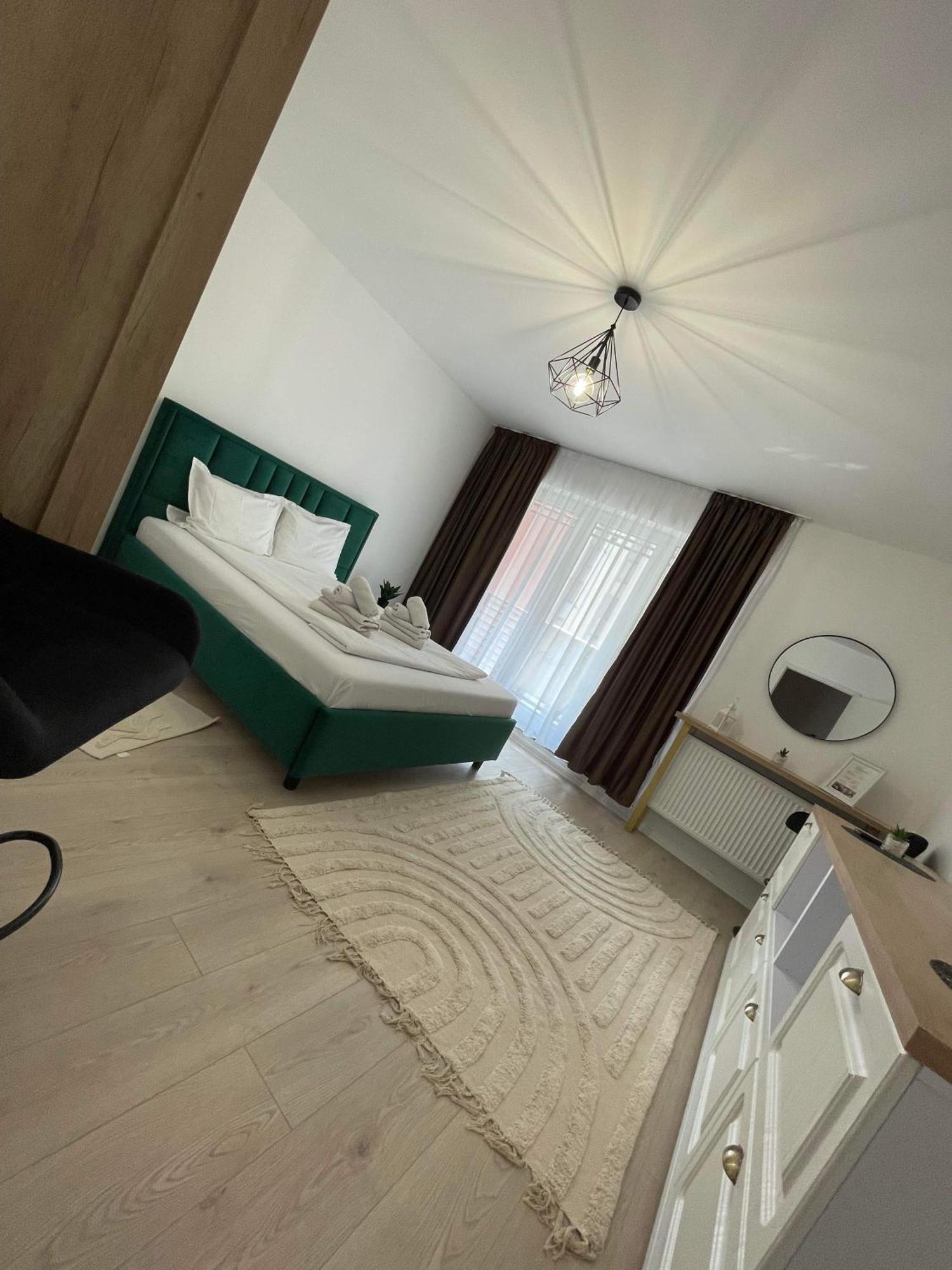 Qualisapartmentbv Apartment